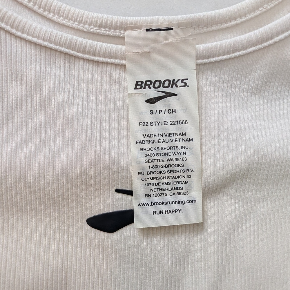 Brooks Women's Run Visible Athletic Tank Top - Picture 5 of 5
